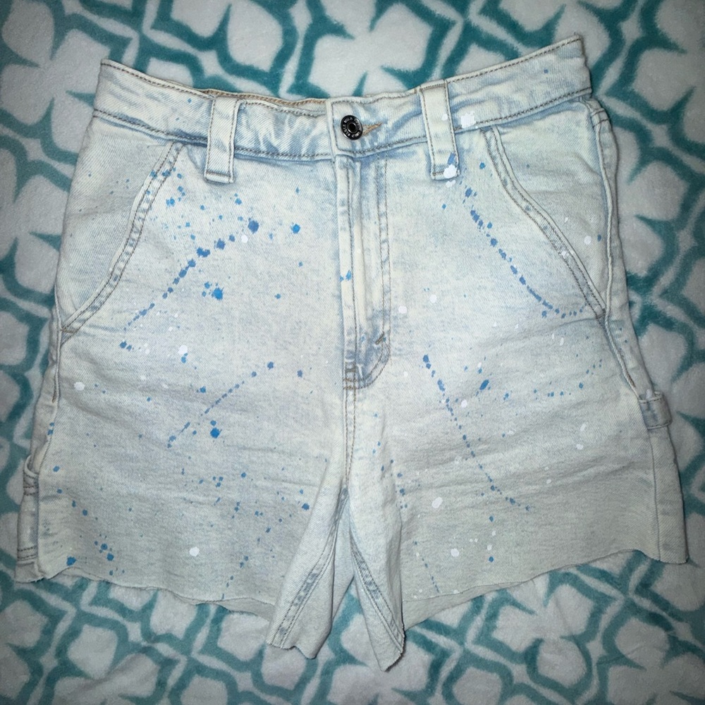 Wild Fable Women's Jean Shorts with Blue and White Splatter